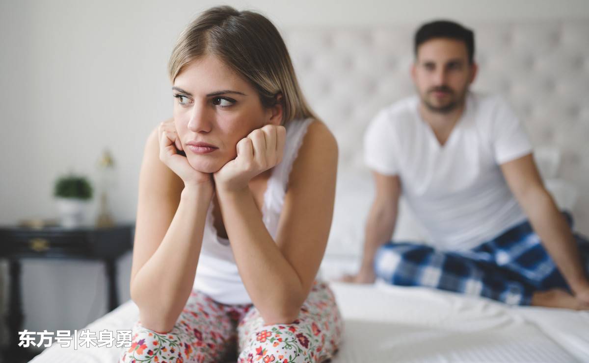 男人出轨如果要离婚，女人可以坚决不离婚吗？表格重要吗？